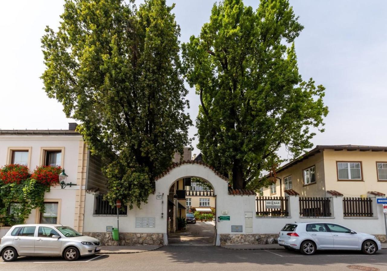 Haus Zu Den Zwei Eichen Apartman Perchtoldsdorf Kültér fotó