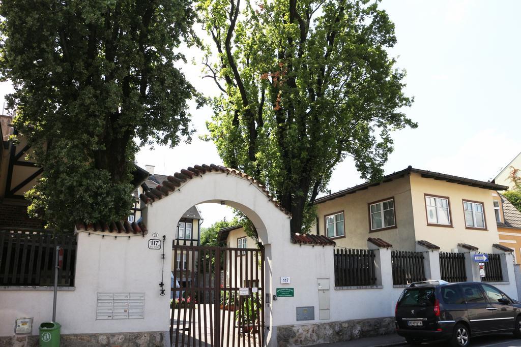 Haus Zu Den Zwei Eichen Apartman Perchtoldsdorf Kültér fotó